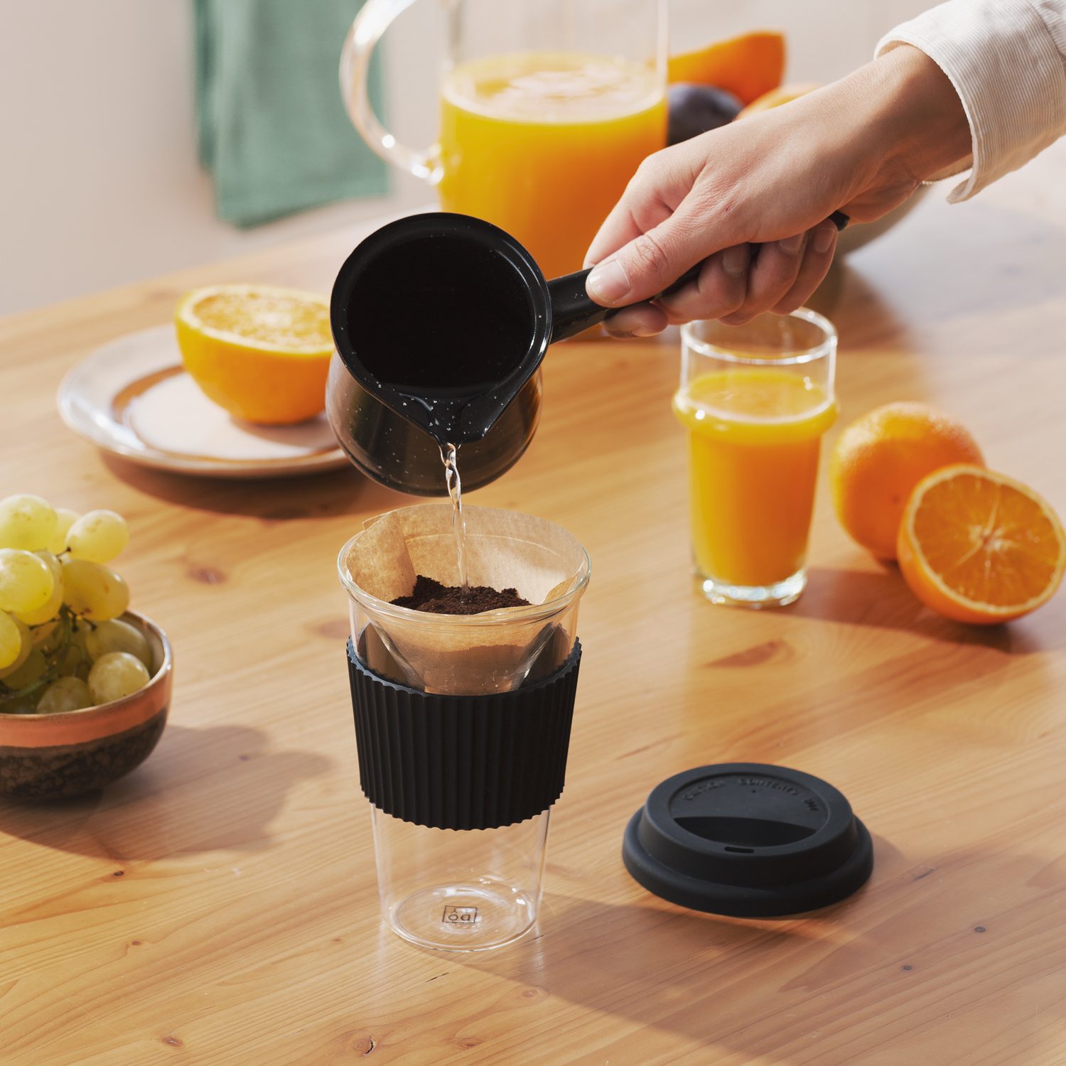 Koffie Dripper En Reisbeker In Één - DOIY