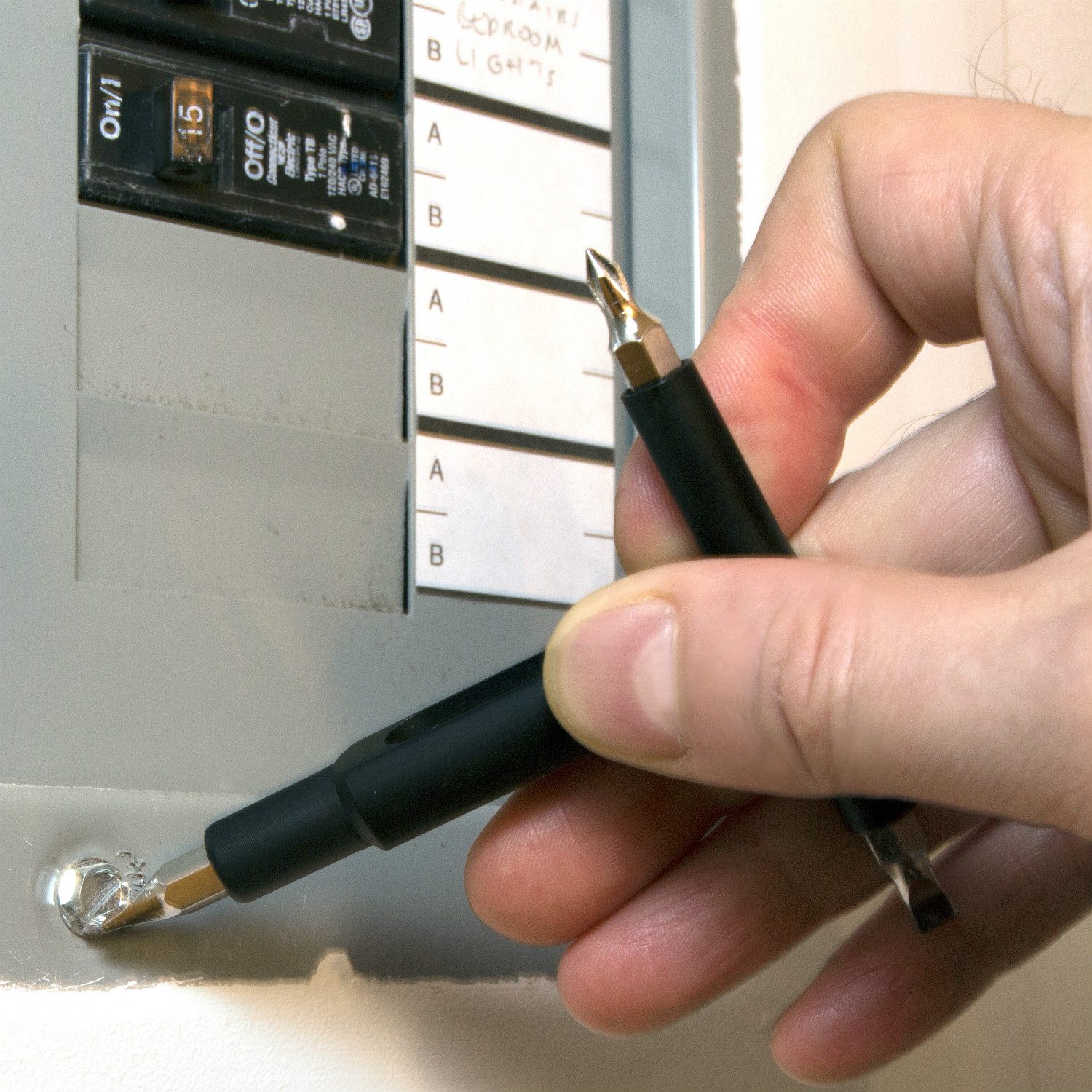 6-In-1 T-Tool Schroevendraaier - Kikkerland