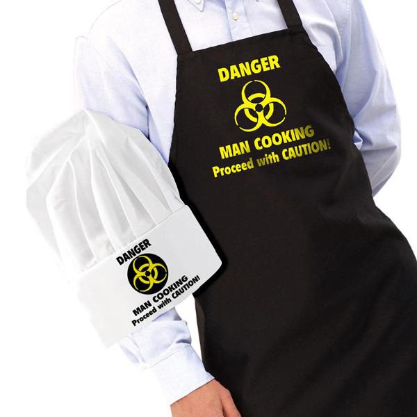 Danger: Man Cooking Schort En Koksmuts - Iggi