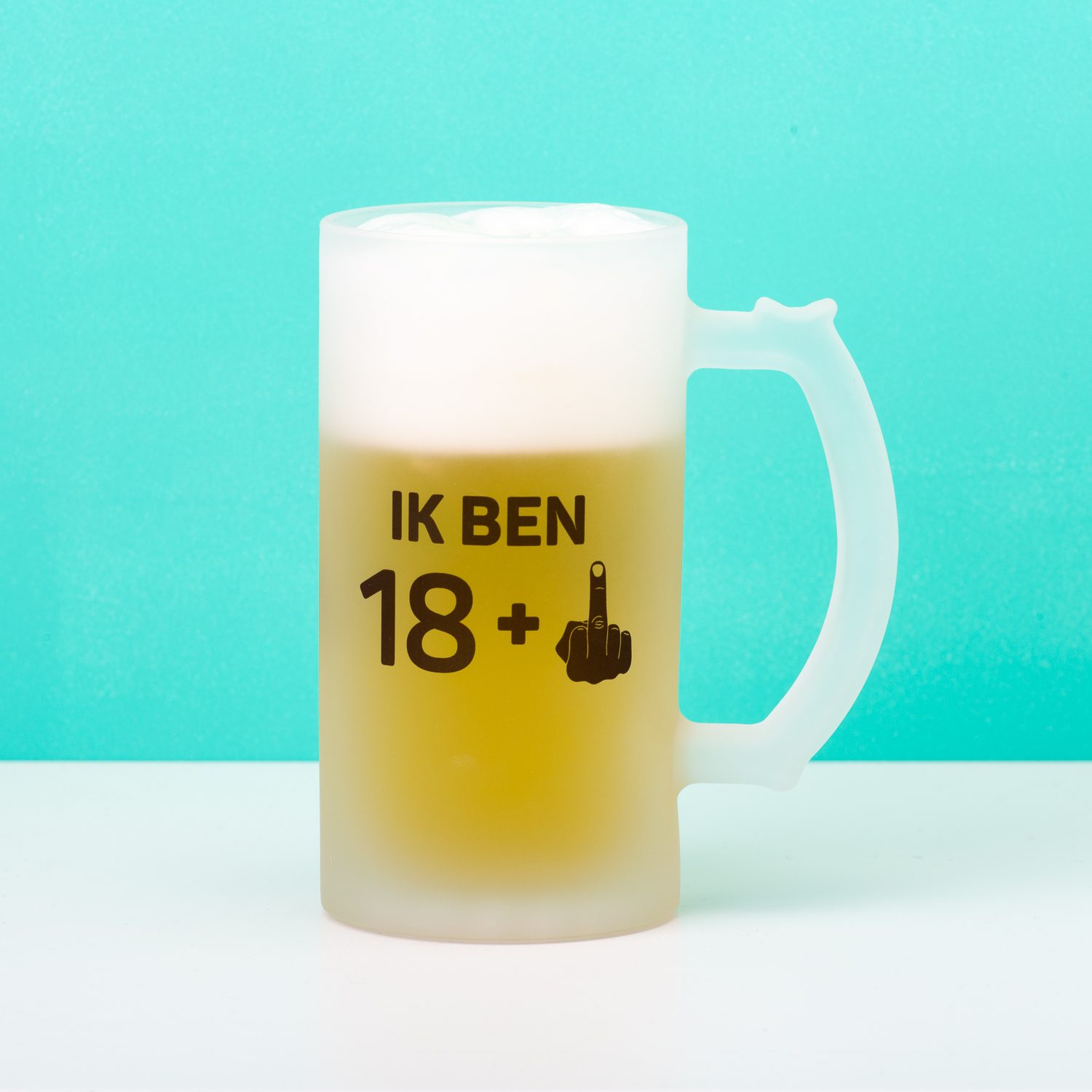 Bierpul Ik Ben 29 + Middelvinger - Nutcrackers